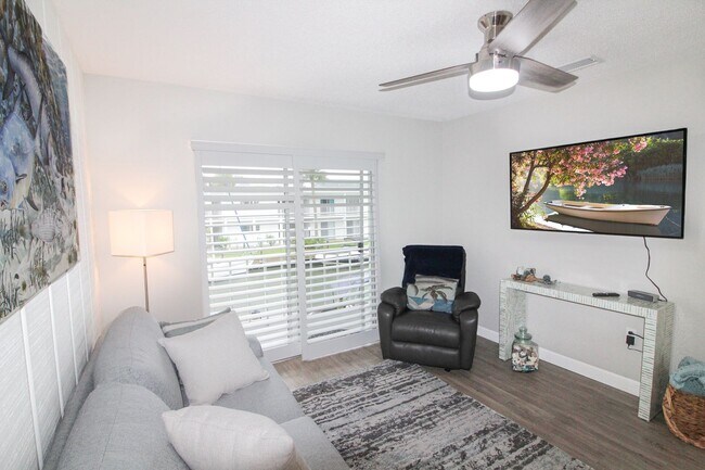 Photo - Bahia Vista Annual Condo for Rent Unit K276