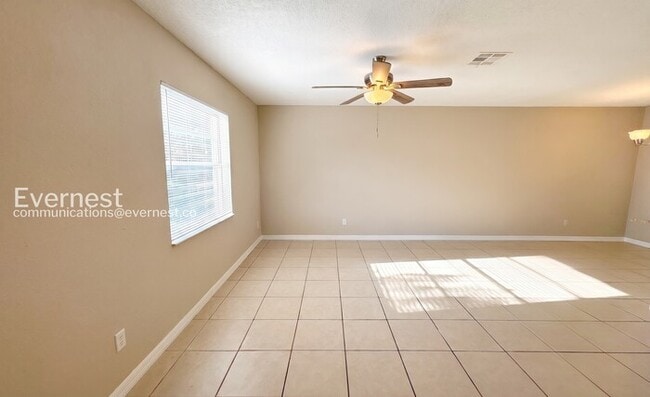 Photo - 3060 St Paul Dr