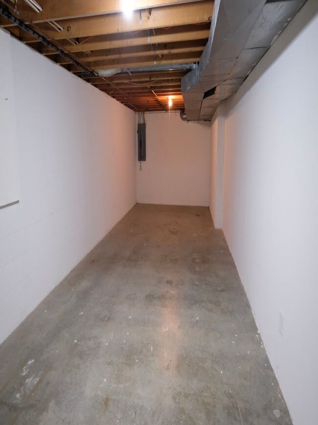 1307 Kingsridge Ct