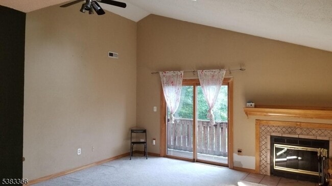 Building Photo - 2121 Ravens Crest Dr Unit 2121 Rental