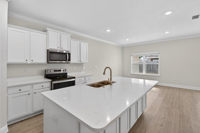 Photo - 93 Eagles Nest Dr