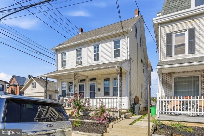 32 N Wyomissing Ave