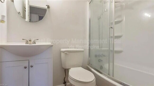 Photo - 1072 Level Green Blvd