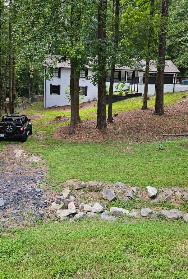 Photo - 3311 Spain Rd House