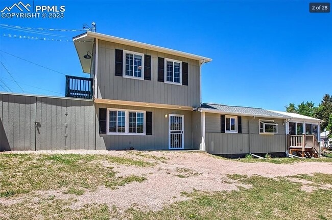 Photo - 206 W Carr Ave