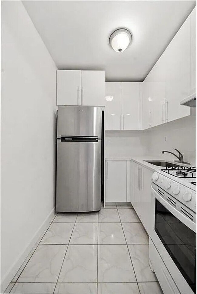 Luxury 1 Bedroom 1 Bathroom Condo Unit C28 Condo for Rent in Brooklyn