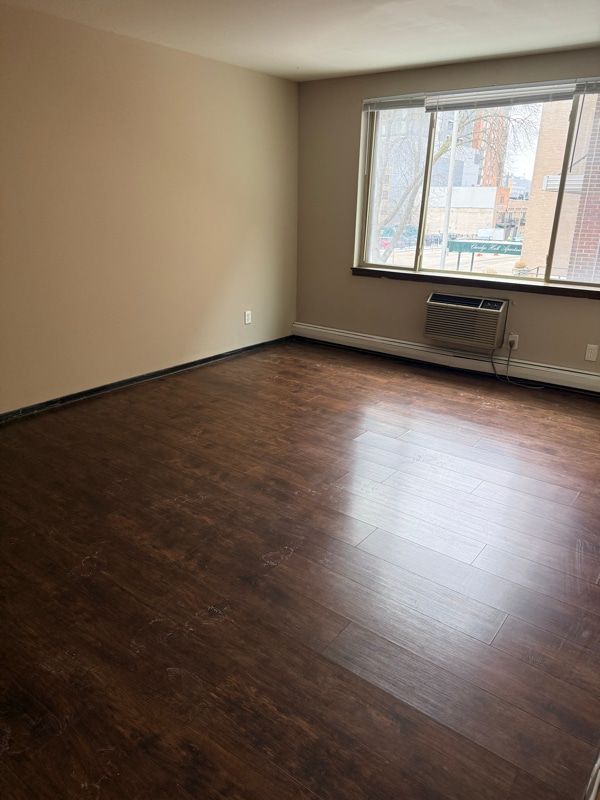 Building Photo - 1007 N Marshall St