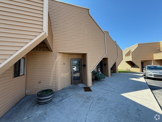 Building Photo - 326 Olympia Dr Rental