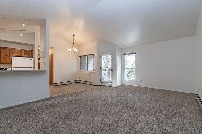 Photo - "Charming 2-Bed, 2-Bath Apartment in Boulder – Spacious 920 Sq Ft Gem!" Unidad 308