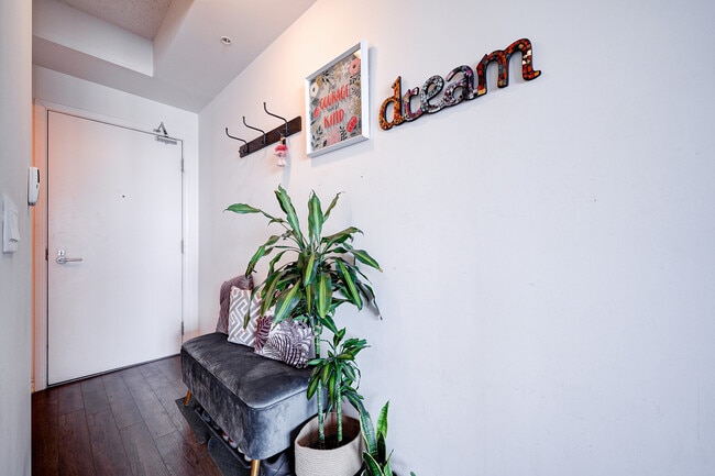 Photo - 15 James Finlay Way Unit 712