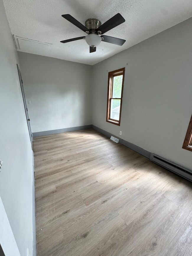 Photo - 1002 Mason St