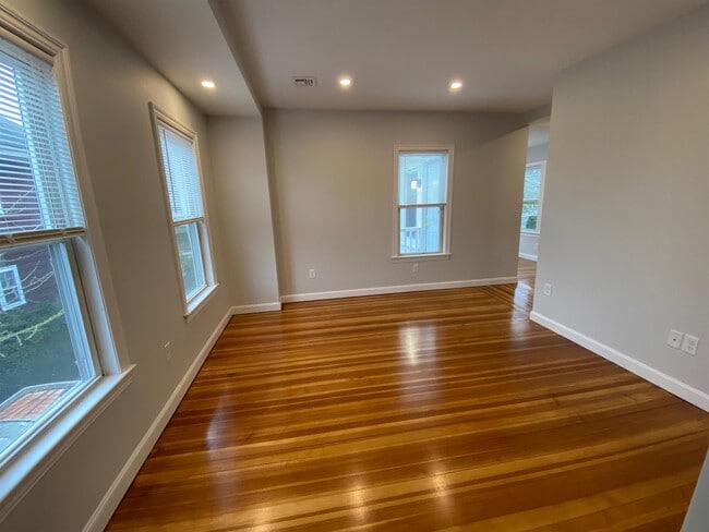 Photo - 10 Trapelo Rd Unit 3