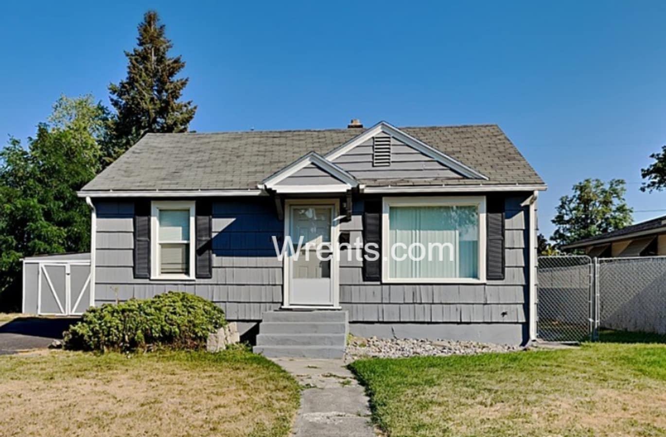 Charming 3 Bedroom Home with Detached Garage – Available Soon! - Charming 3 Bedroom Home with Detached Garage – Available Soon!