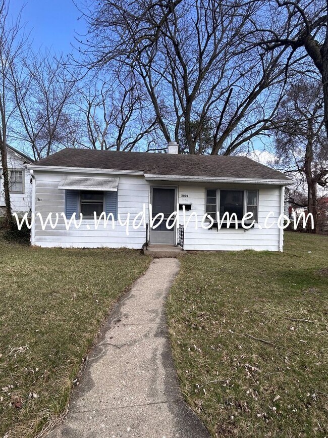 Building Photo - 3009 S Harrison St