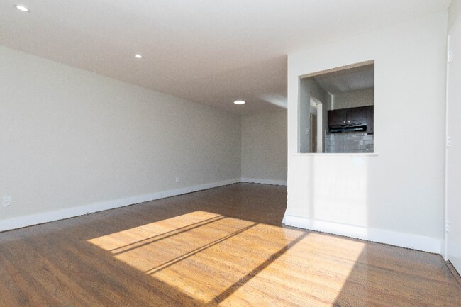 Photo - 7041 N 15th St Unidad 314A