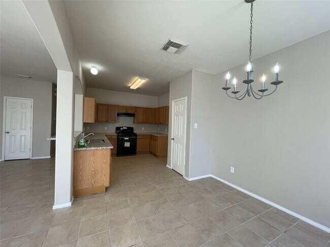 Photo - 6119 Yorktown Meadow Ln