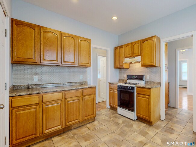 Photo - 51 Mead St