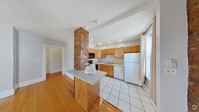 Building Photo - 1536 Tremont St Unit 3 Rental