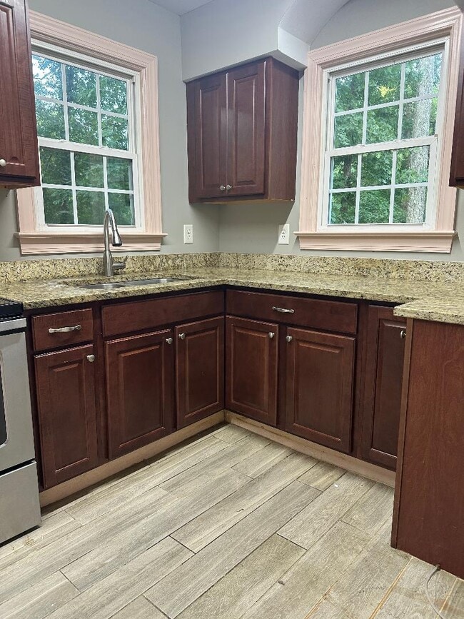 Photo - 1517 N Roxboro St