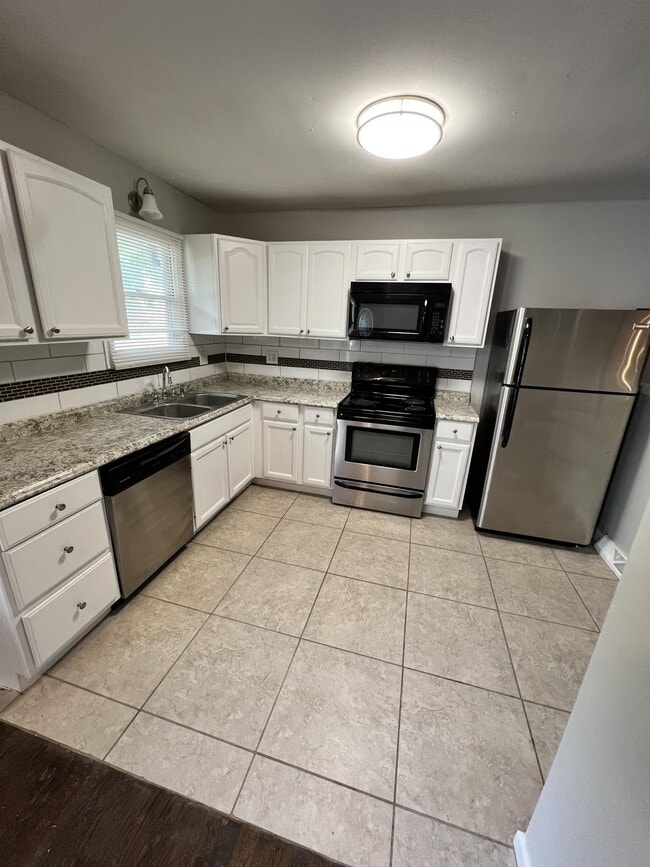 Photo - 5358 N Palmer Ave