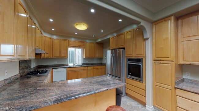 Photo - 1 br, 1 bath House - 449 30th Ave Private ...