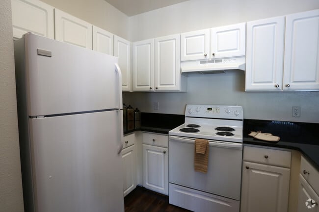 2BR, 2BA - Hibiscus