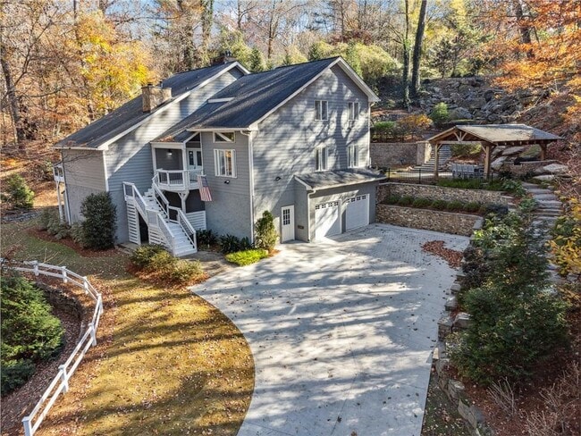 Photo - 6895 Riverside Dr