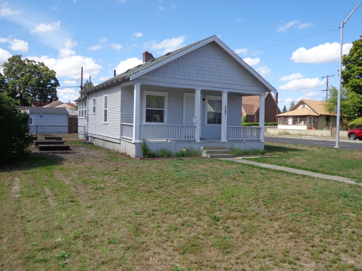 Photo - 4619 N Howard St