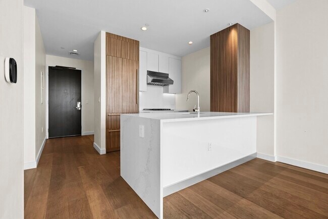 Photo - 188 Brookline Ave Unit 24F