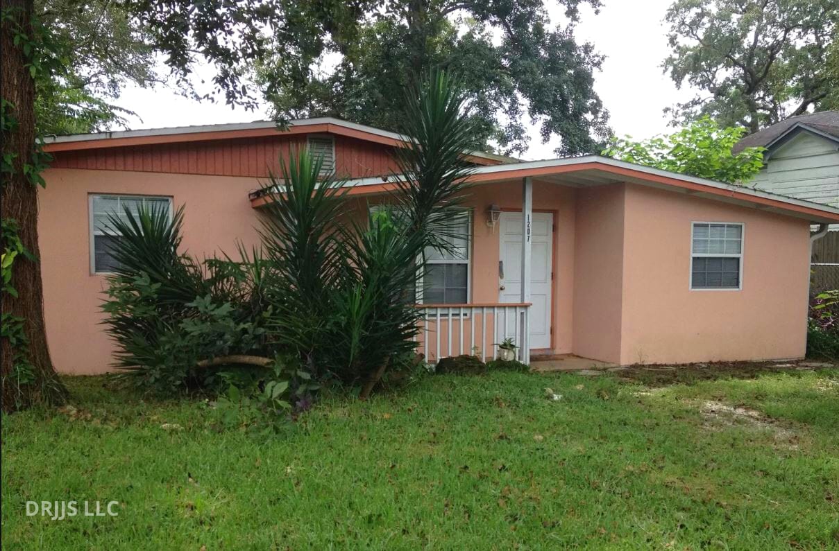 Photo - 1207 David Dr (Daytona Beach, FL)