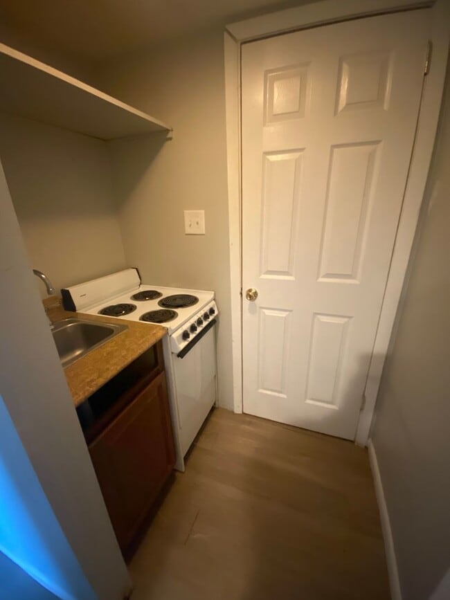 Photo - 1319 Walnut Ave