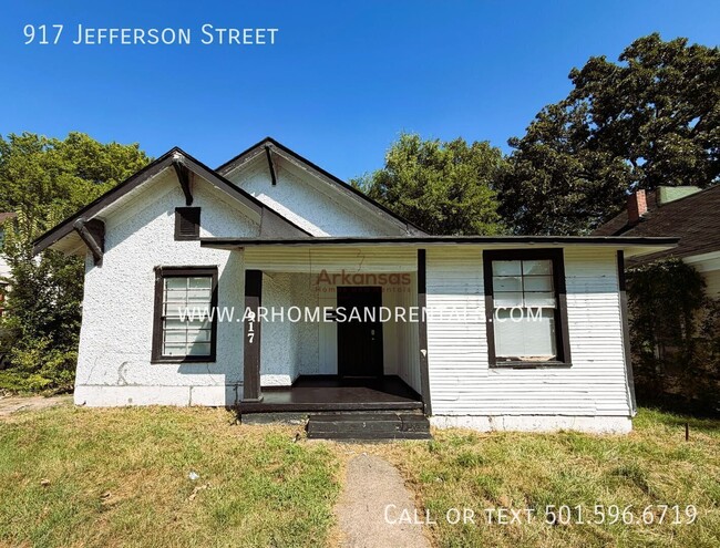 Building Photo - 917 Jefferson St