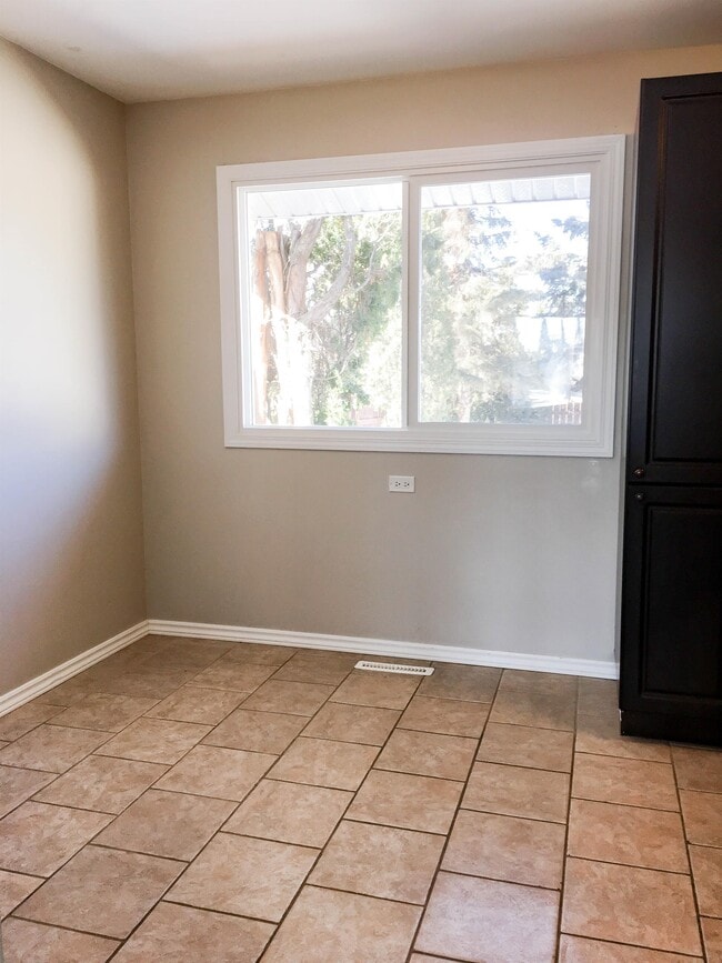 Photo - 10434-10164 164 St NW