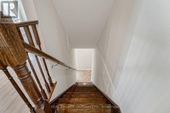 Photo - 64 Commuter Dr