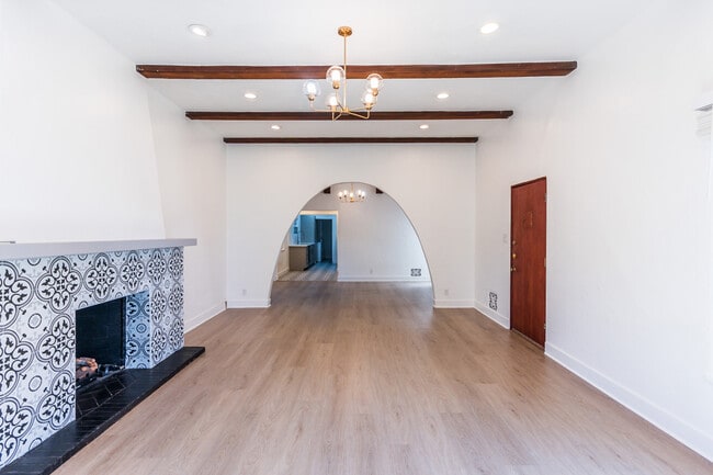 Photo - 128 S Harper Ave