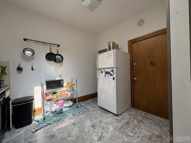 Photo - 17 Aberdeen St Unit 6