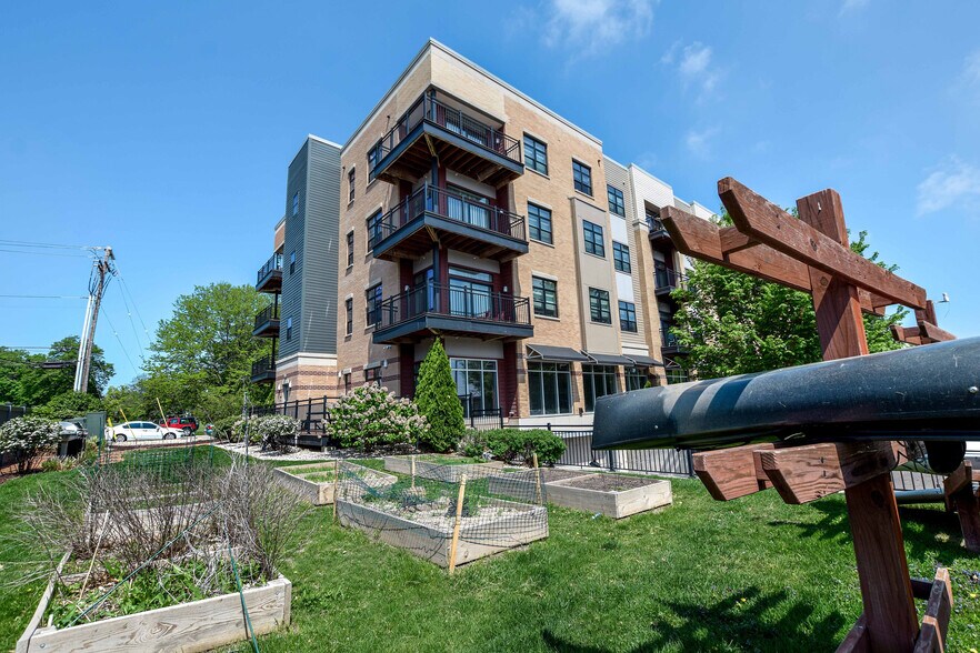 Apartment Building