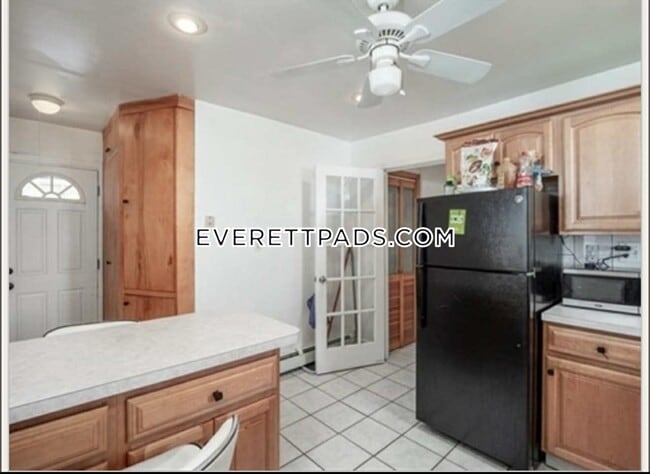 Building Photo - 121 Hancock St Unit 1