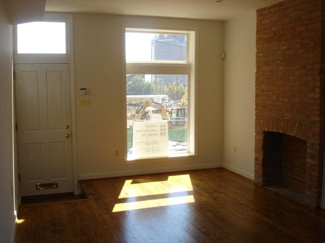Photo - 3524 Elliott St