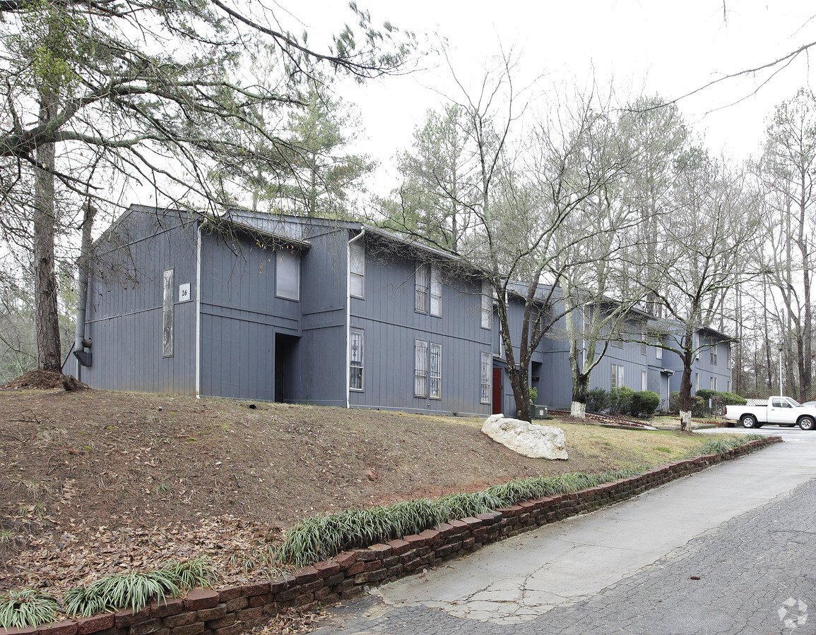 Photo - 2805 Macon Dr Apartments