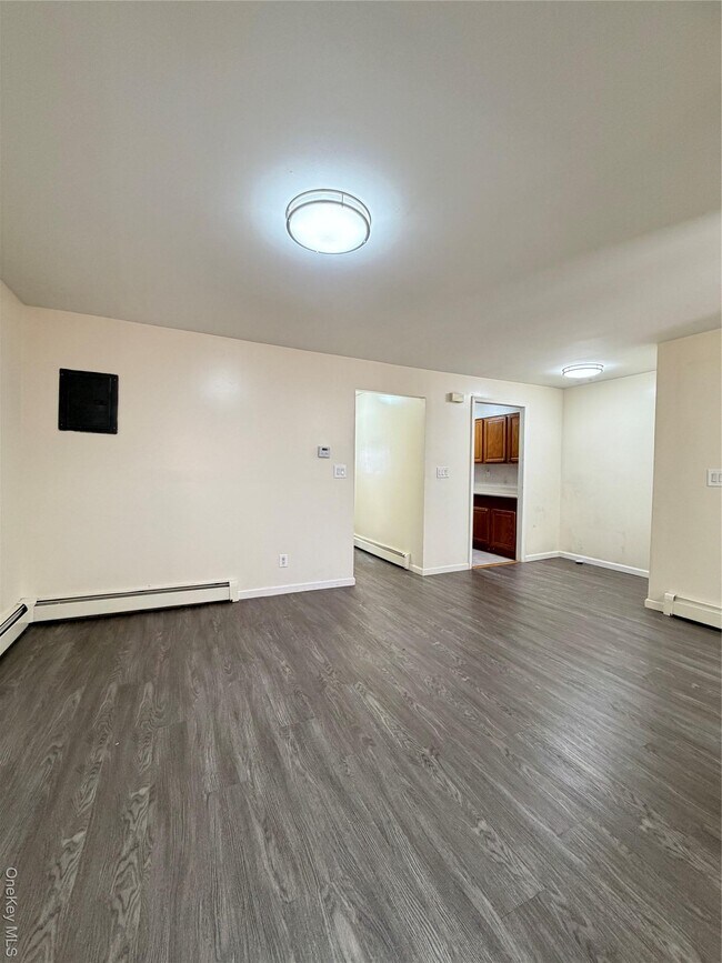 Photo - 79-29 153rd St Unit 1st Floor