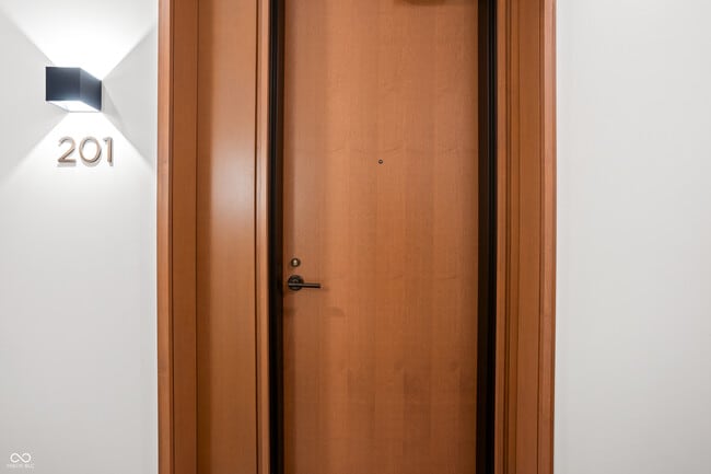 Photo - 877 N East St Unit 201A