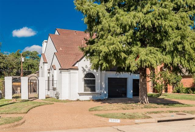 Photo - 1317 Carver Ln