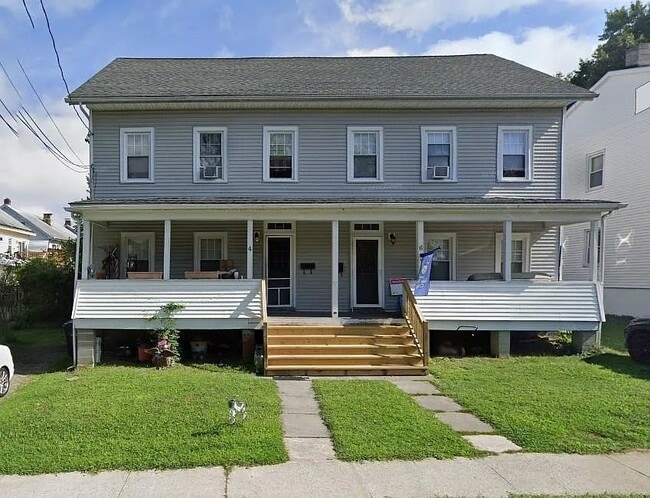 Photo - 6 Lower Henry St Townhome