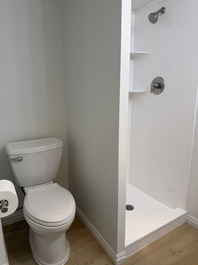 Photo - 414 E 1834 S