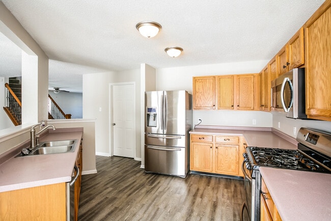 Photo - 6367 Eastern Range Rd