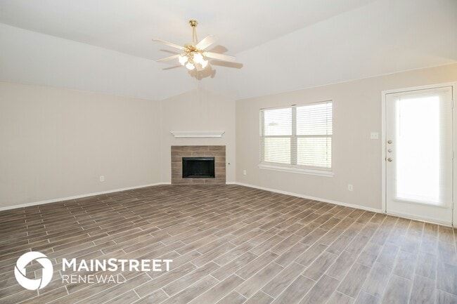 Photo - 12004 Gold Creek Dr E