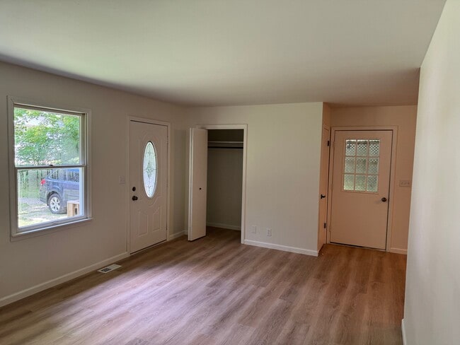 Photo - 18068 Meyers Dr