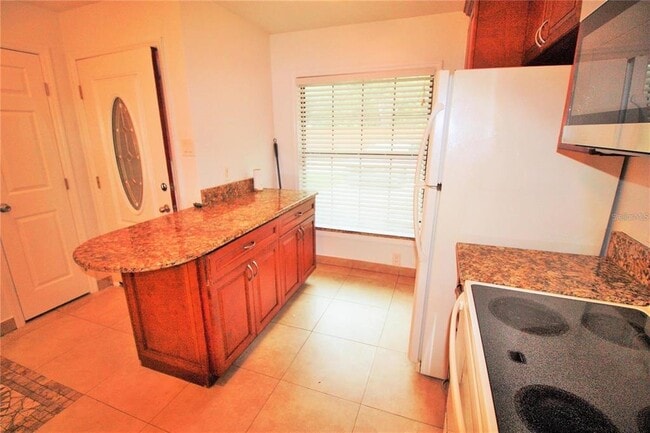 Photo - 2707 Mayer St