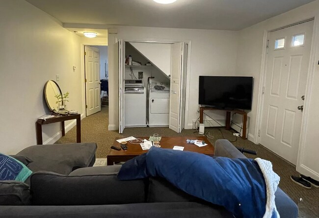 Photo - 159 Auburn St Unit 1